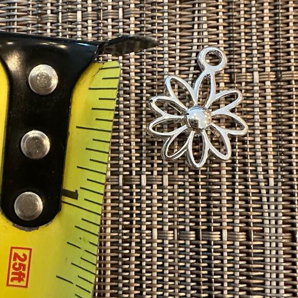 Premier Designs Silver Plate Jewelry Charms Set of 2 Necklace Heart Flower Cross - Picture 7 of 13